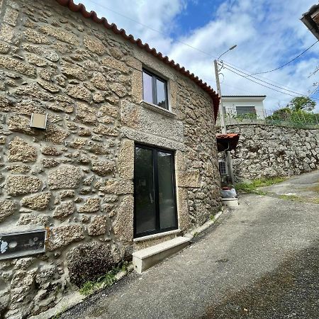 Casinha Da Fonte Villa Arcos de Valdevez Luaran gambar